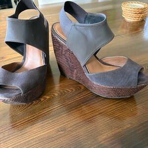 Donald J Pilsner Brown/snakeskin Wedge Sandals peep toe